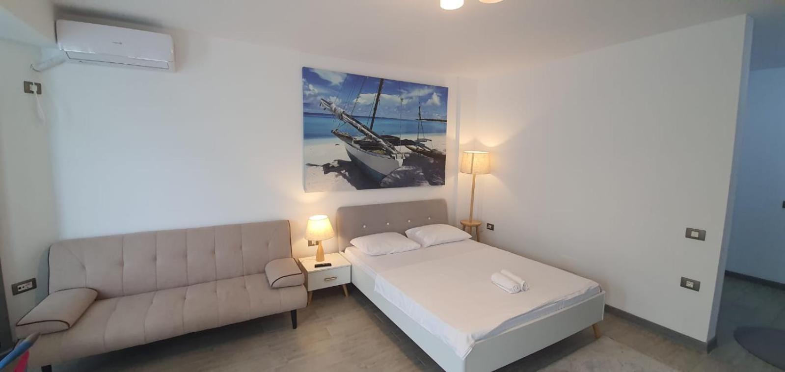 Alezzi Beach Vibe Family Studio With Spa Piscina Interioara Incalzita Sauna Jacuzzi Gym Navodari Dış mekan fotoğraf